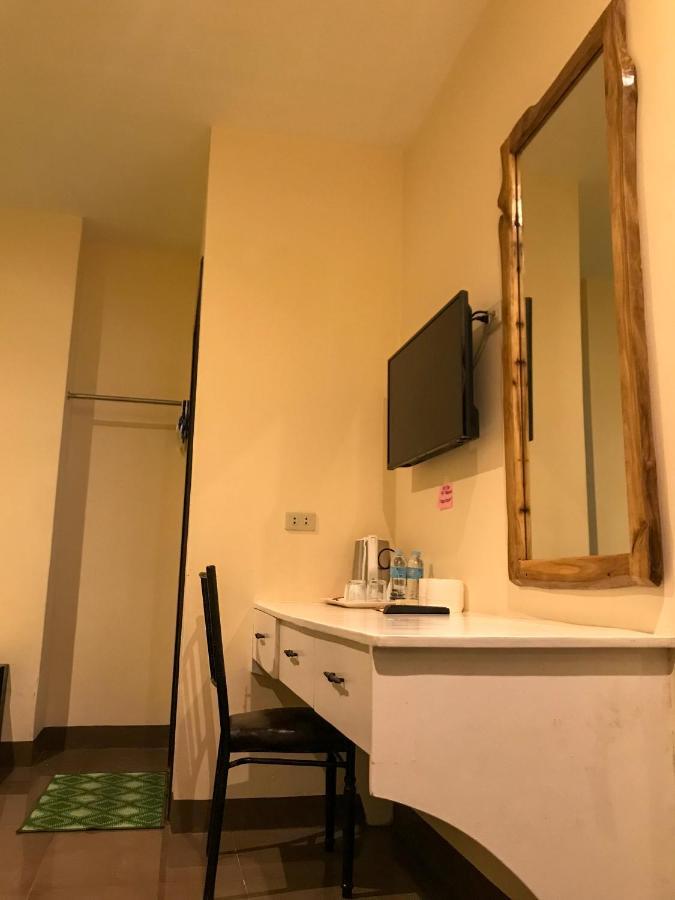 E.I. Suites Siquijor Dış mekan fotoğraf